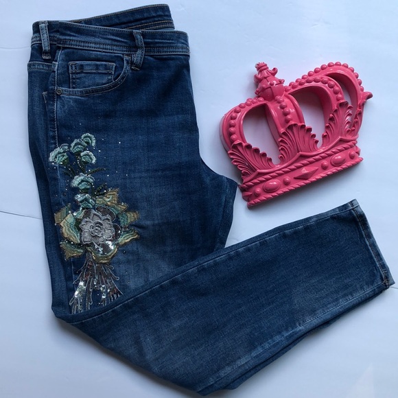 bebe Denim - Bebe Embellished Ankle Jeans